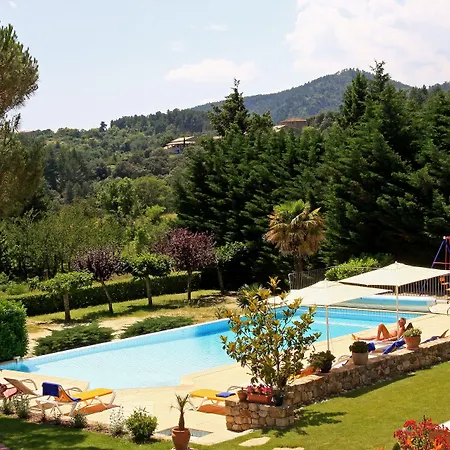 Logis Restaurant Le Chene 3* Rocher