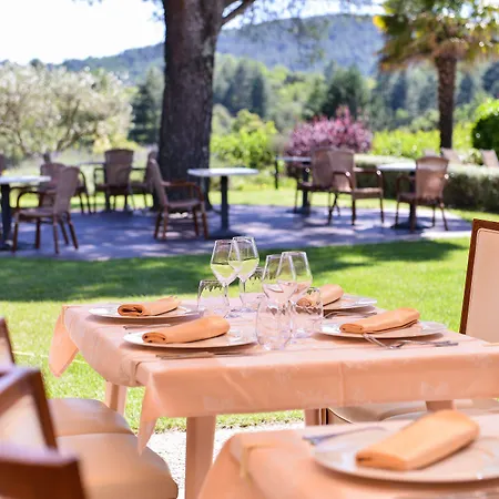 Hotel Le Chêne 3*