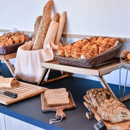 Logis Restaurant Le Chene Ξενοδοχείο