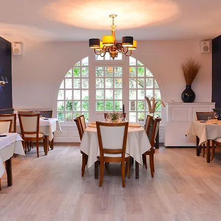 Logis Restaurant Le Chene