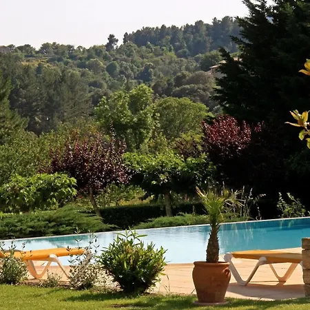 Hotel Logis Restaurant Le Chene 3*