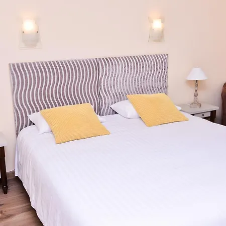 Le Chêne Hotel Rocher