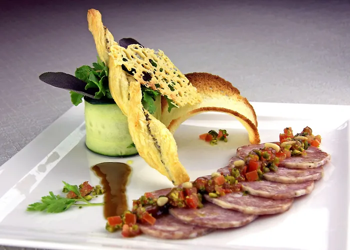Logis Restaurant Le Chene 3*