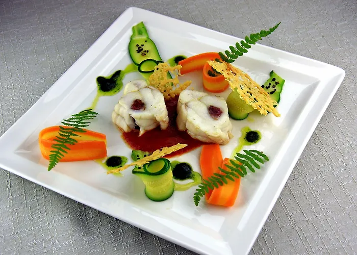 Logis Restaurant Le Chene 3* Rocher