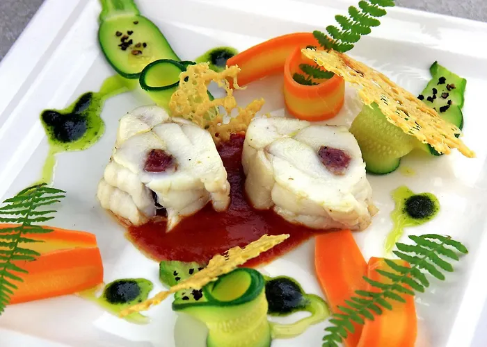 Hotel Logis Restaurant Le Chene